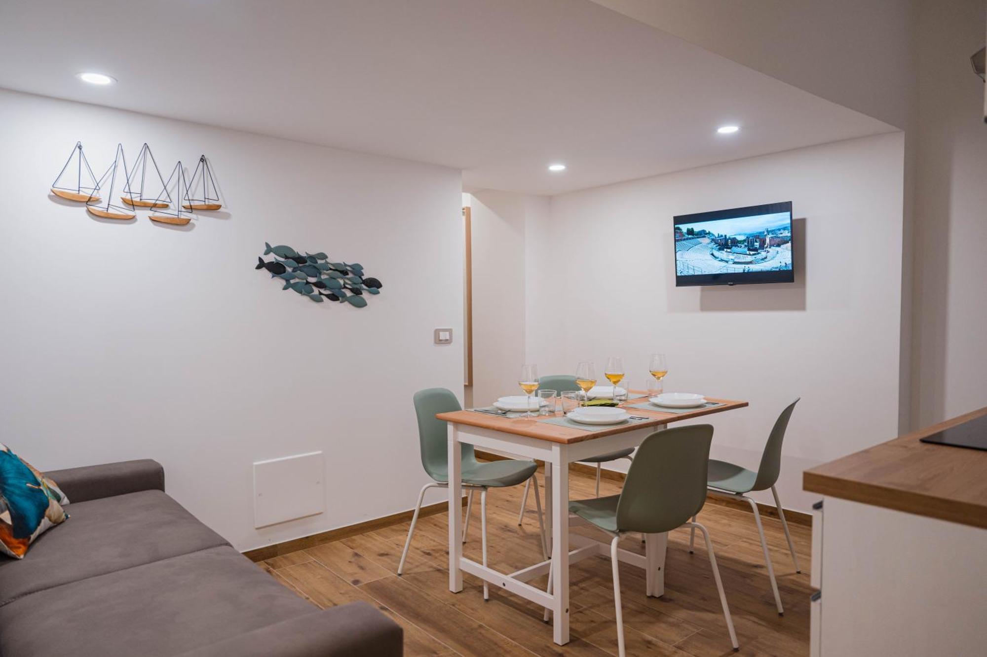 Humboldt Luxury Apartment & Rooms טאורמינה מראה חיצוני תמונה