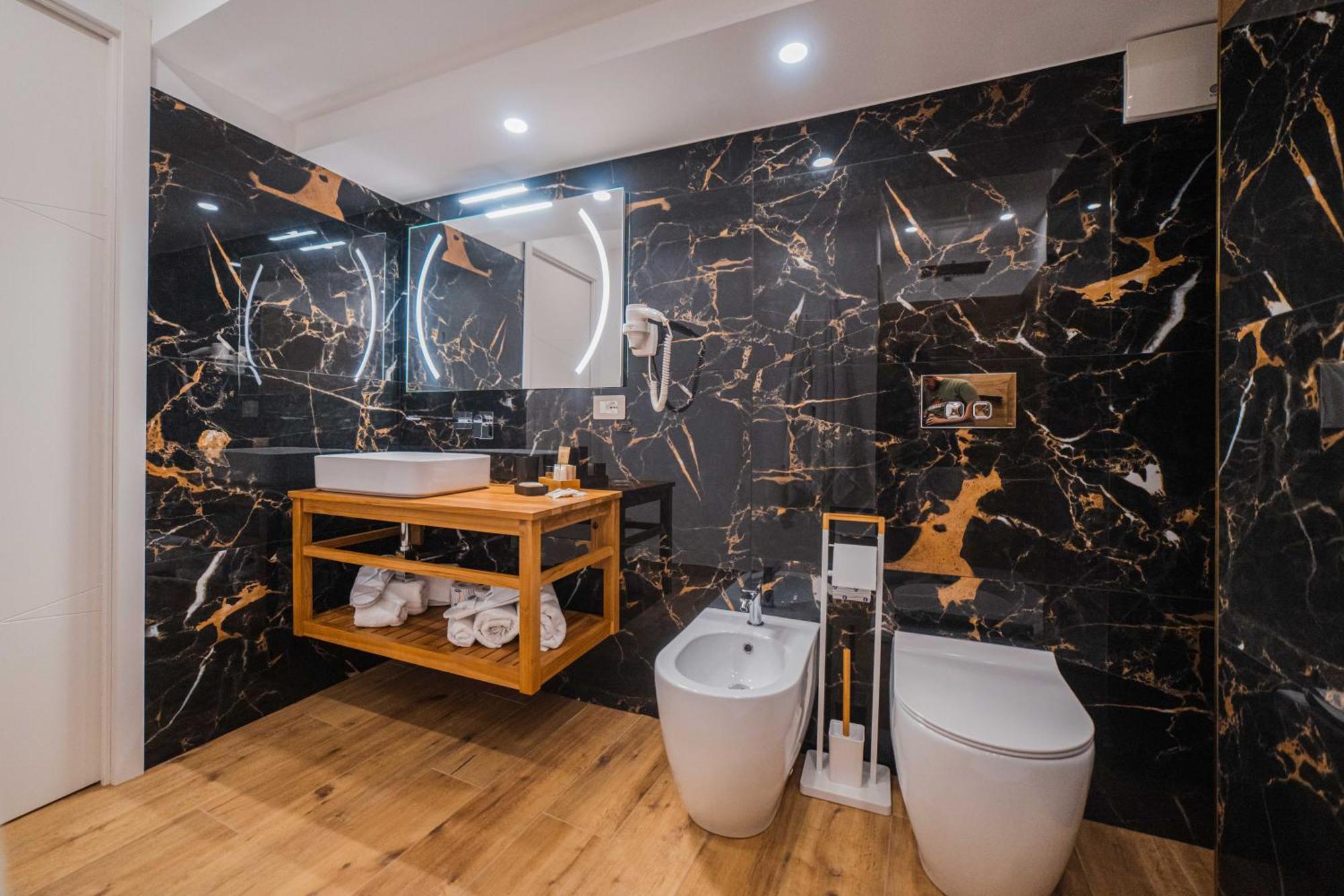 Humboldt Luxury Apartment & Rooms טאורמינה מראה חיצוני תמונה