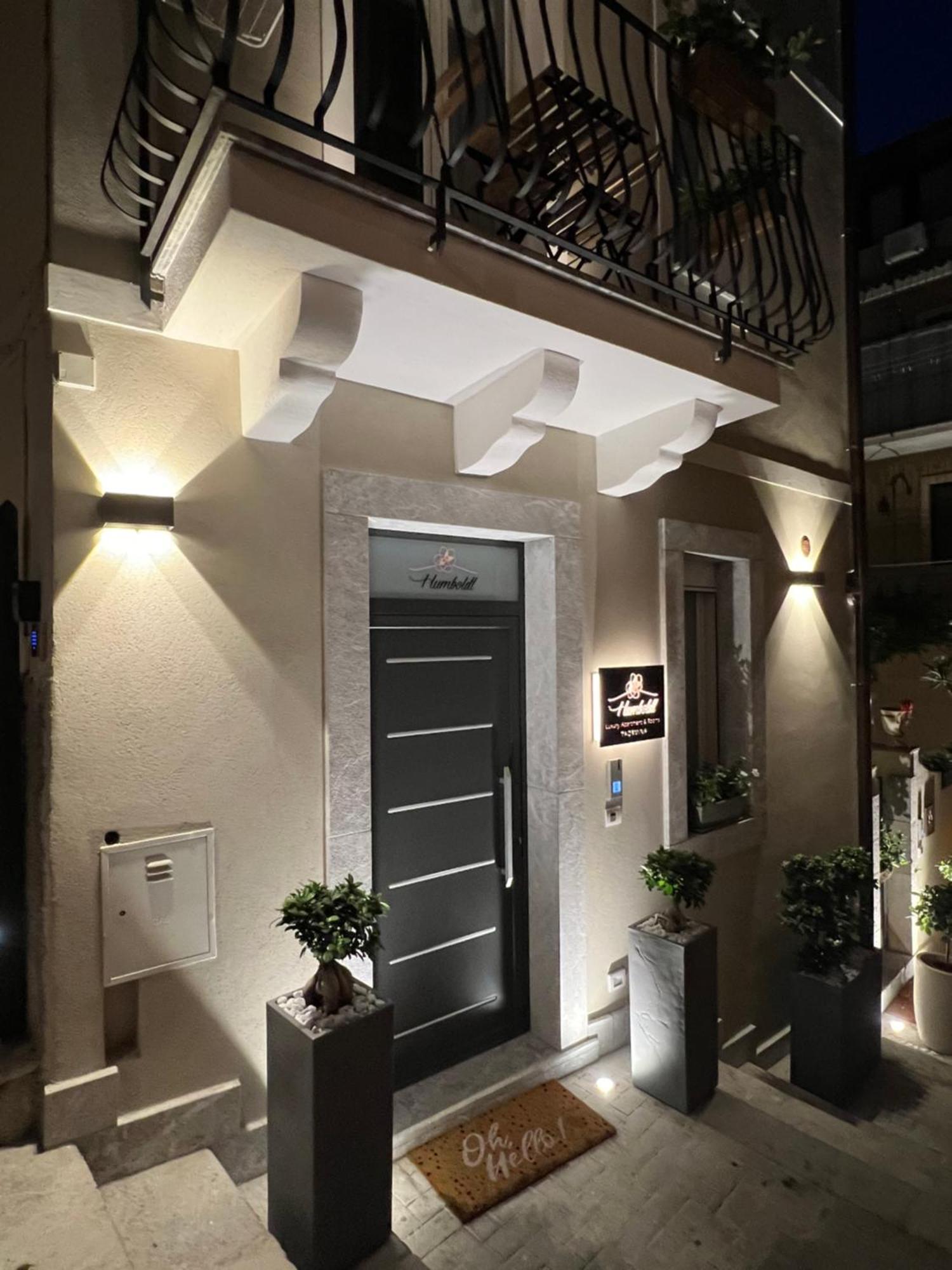 Humboldt Luxury Apartment & Rooms טאורמינה מראה חיצוני תמונה
