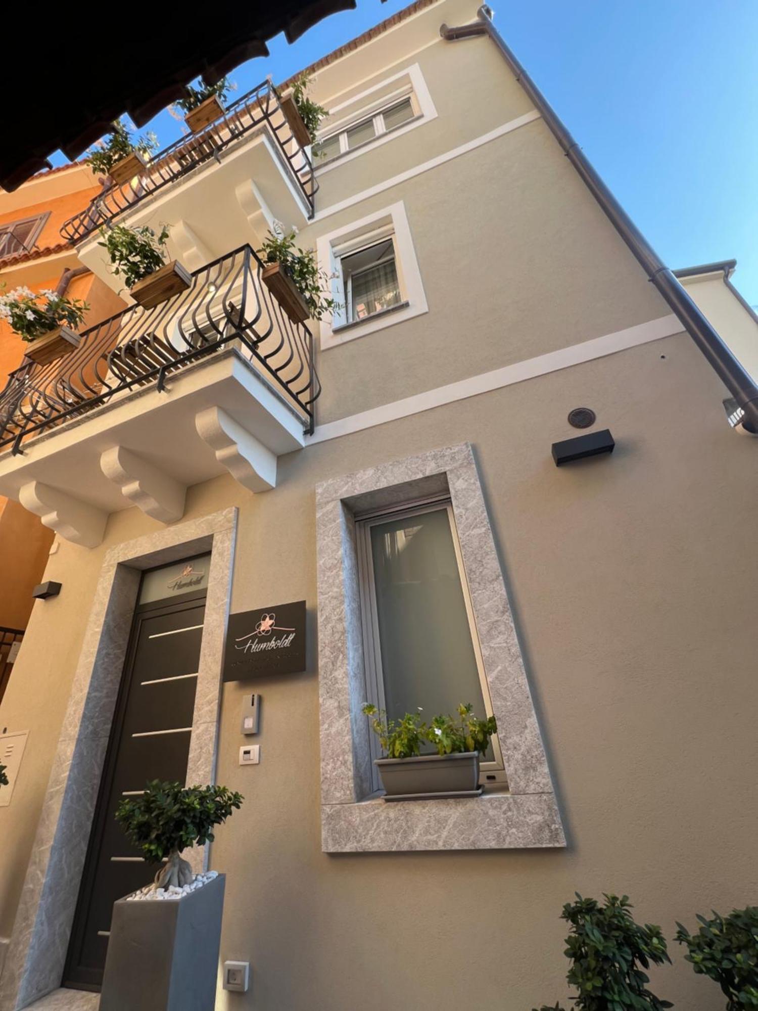 Humboldt Luxury Apartment & Rooms טאורמינה מראה חיצוני תמונה